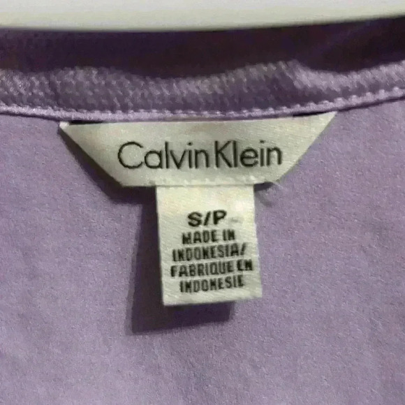 Calvin Klein women’s button down sheen shirt size  small - Picture 2 of 3